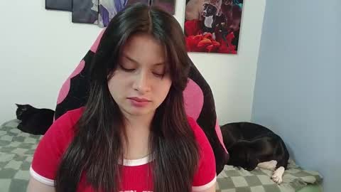 Snapshot of jessica_gomezz chatting on 10.26.25 Jessica gomez online show from 10.26.25