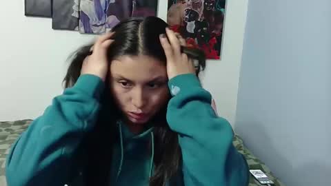 Snapshot of jessica_gomezz chatting on 10.29.25 Jessica gomez online show from 10.29.25