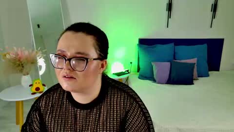 Snapshot of jessica_joy_ chatting on 02.26.25 Natalia online show from 02.26.25