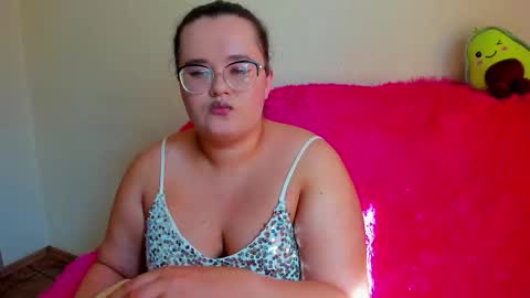 Snapshot of jessica_joy_ chatting on 09.13.25 Natalia online show from 09.13.25