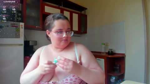 Snapshot of jessica_joy_ chatting on 09.26.25 Natalia online show from 09.26.25