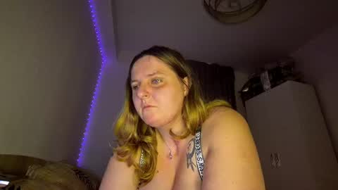 Snapshot of jessicabake chatting on 07.17.26 Jessica Bake online show from 07.17.26