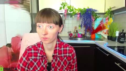Snapshot of jessicaforris chatting on 04.15.26 jessicaforris online show from 04.15.26