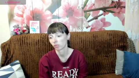 Snapshot of jessicaforris chatting on 06.17.26 jessicaforris online show from 06.17.26