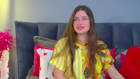 Snapshot of jessicajewells45 chatting on 02.21.26 Jessica online show from 02.21.26