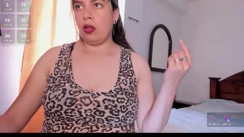 Snapshot of jessicarabbit199 chatting on 01.11.26 jessica online show from 01.11.26