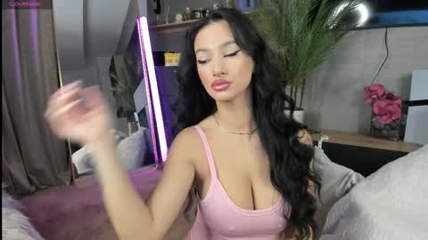 Jess online show from 11.04.25