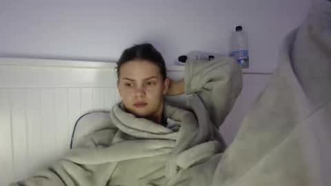 jessieryan online show from 10.18.25