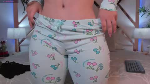 JESSICA STONNE online show from 11.28.25