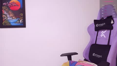 Snapshot of jessiirabbit chatting on 02.05.25 Jessica online show from 02.05.25