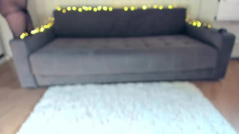 NEW VIDEO IN BIO online show from 03.29.26