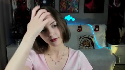 Snapshot of jessswalker chatting on 12.24.24 JesssWalker online show from 12.24.24