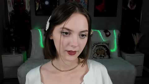 Snapshot of jessswalker chatting on 12.30.24 JesssWalker online show from 12.30.24