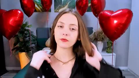 Snapshot of jessswalker chatting on 02.19.25 JesssWalker online show from 02.19.25