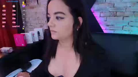 jessy_capelli online show from 10.31.25