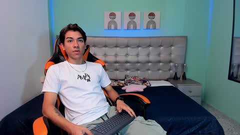 Jessy Mateus online show from 12.20.24