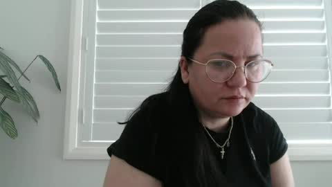 Snapshot of jessyqueen55 chatting on 06.21.26 OnlyJessy online show from 06.21.26