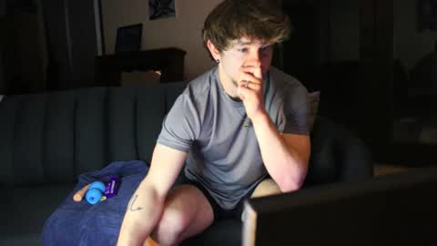 jessystrings online show from 04.08.26