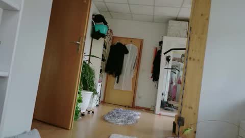 Jessy Unknown online show from 10.28.25