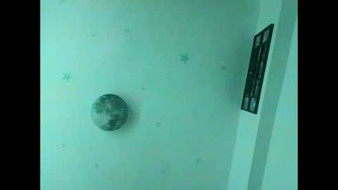 Snapshot of jessyxcuteee chatting on 11.13.25 Jessy online show from 11.13.25