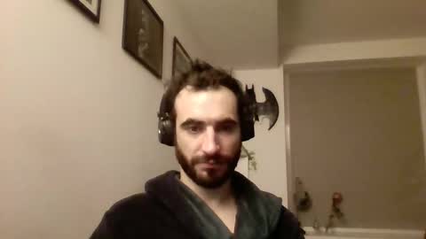 Snapshot of jestersquid89 chatting on 10.17.25 jestersquid89 online show from 10.17.25