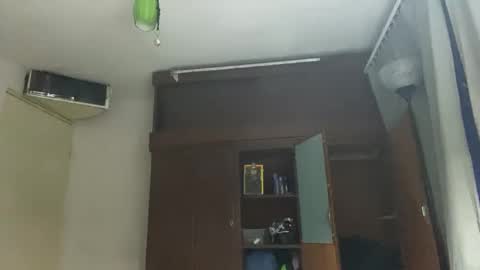 Snapshot of jesus29936 chatting on 01.27.25 jesus29936 online show from 01.27.25