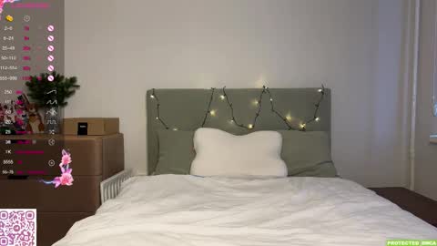 Mona online show from 12.19.25