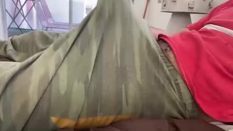 Snapshot of jewishbigcock chatting on 02.27.25 jewishbigcock online show from 02.27.25