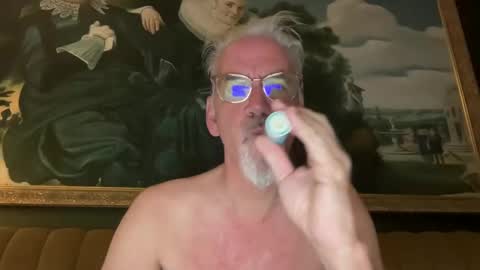 Snapshot of jewlronny chatting on 12.13.24 jewlronny online show from 12.13.24