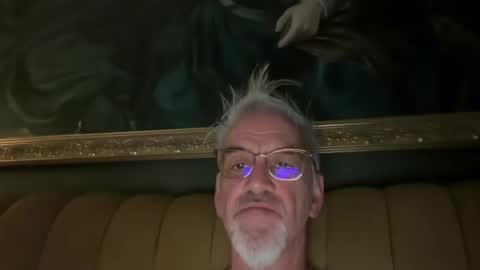 Snapshot of jewlronny chatting on 02.09.25 jewlronny online show from 02.09.25