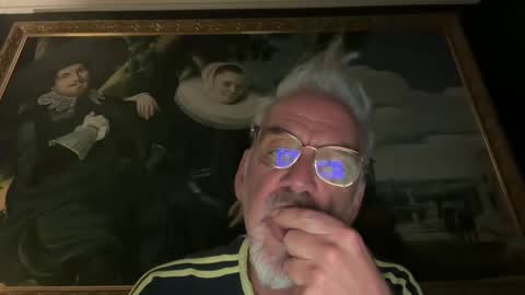 Snapshot of jewlronny chatting on 02.13.25 jewlronny online show from 02.13.25