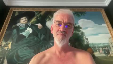 Snapshot of jewlronny chatting on 10.30.25 jewlronny online show from 10.30.25