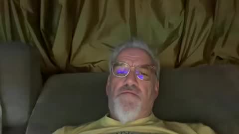 Snapshot of jewlronny chatting on 01.11.26 jewlronny online show from 01.11.26