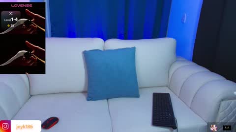 Snapshot of jey_keler chatting on 11.18.25 jey keler online show from 11.18.25