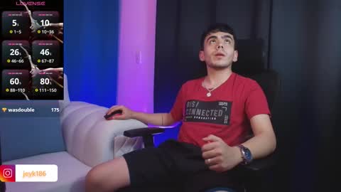 Snapshot of jey_keler chatting on 11.28.25 jey keler online show from 11.28.25