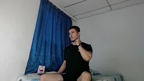 Juan David online show from 02.23.25