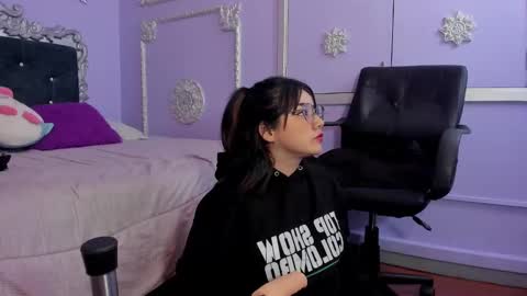 Snapshot of jeylee_ chatting on 09.30.25 Jeyy online show from 09.30.25