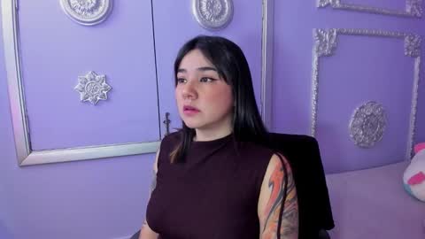 Snapshot of jeylee_ chatting on 10.22.25 Jeyy online show from 10.22.25