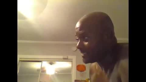 Snapshot of jezone200 chatting on 09.10.25 J One 55 online show from 09.10.25