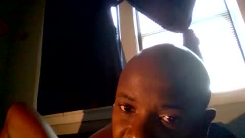 Snapshot of jezone200 chatting on 11.21.25 J One 55 online show from 11.21.25