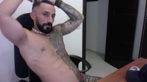 jfenech13071979 online show from 10.26.25