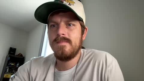 Snapshot of jfunzy chatting on 09.20.25 jfunzy online show from 09.20.25