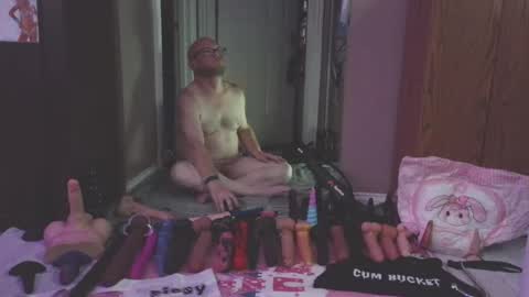 Snapshot of jghosty69 chatting on 07.19.26 Nasty Cumslut online show from 07.19.26