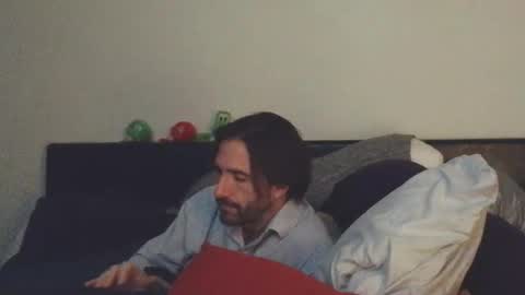 Snapshot of jgquaife chatting on 11.14.25 FoxHunter1 online show from 11.14.25