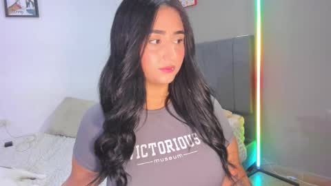 jhackelin  My independent account online show from 10.19.25