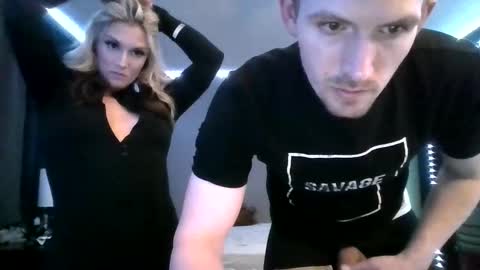 jhall2889953119 online show from 01.12.25