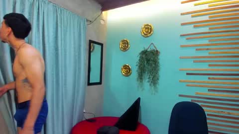 Jharol  online show from 09.26.25