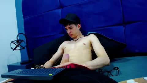 Jheampiero online show from 09.27.25