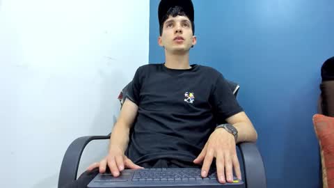 Jheampiero online show from 02.12.26