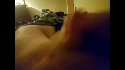 Snapshot of jhens123 chatting on 12.31.24 jhens123 online show from 12.31.24